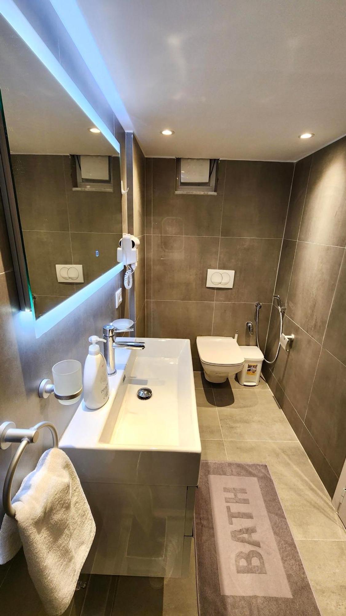 Dreamy Apartment In Tirana Exteriör bild